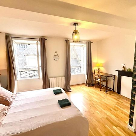 Petit Appartement Centre Historique Laval Laval  Extérieur photo